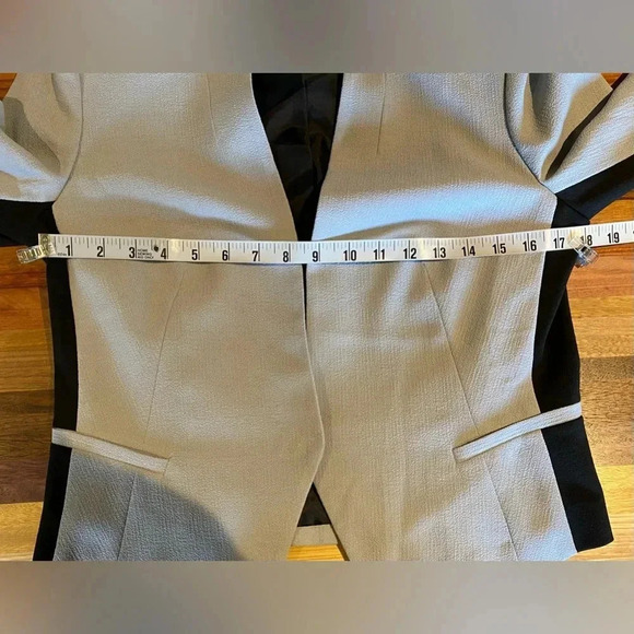 RACHEL Rachel Roy Colorblock Crepe Hook & Eye Jacket, size 10 - Picture 6 of 9
